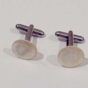 Vintage Zambelli Donna brand womens cuff links with imitation Pearl front